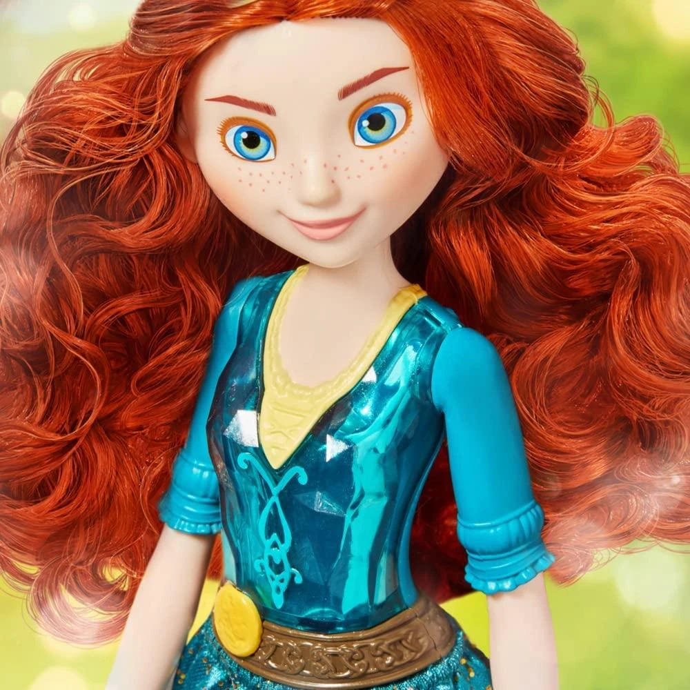 Hasbro Disney Princess Royal Shimmer Merida Doll, Fashion Doll 2 Hasbro Disney Princess Royal Shimmer Merida Doll, Fashion Doll - Image 2
