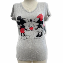 Mickey And Minnie Mouse Kissing Juniors Fitted Shirt