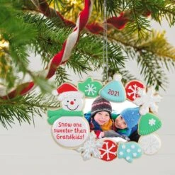 Hallmark The Sweetest Grandkids 2021 Photo Frame Ornament